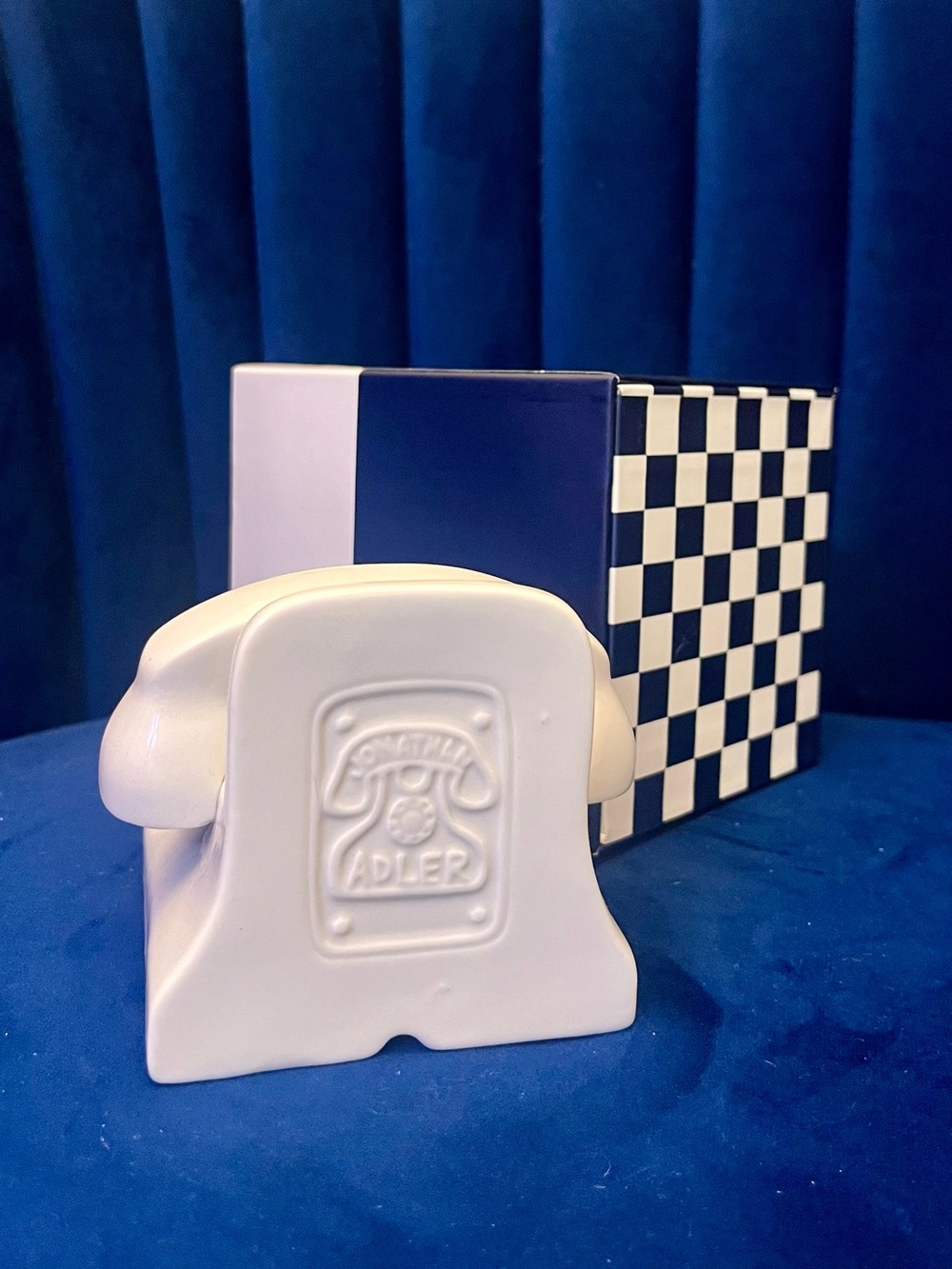Jonathan Adler Glossy White Ceramic Retro Phone Docking & Charging Station - Picture 7 of 11